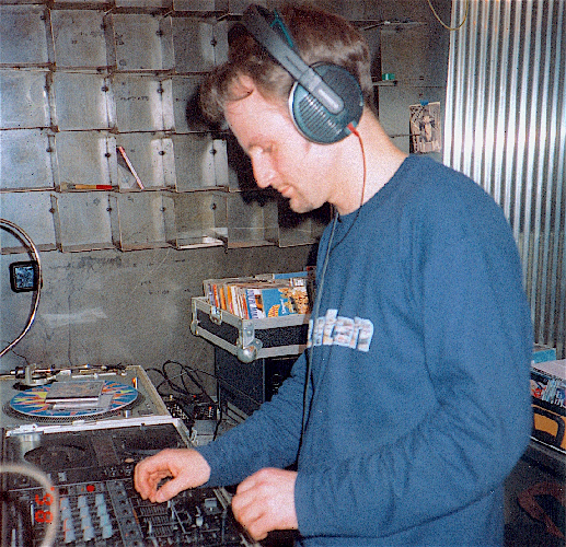 Saschi%20im%20Caveau